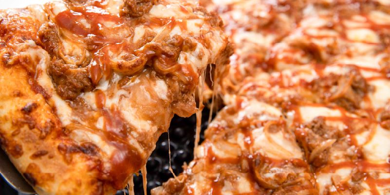 WebBBQ Beef Pizza.jpg